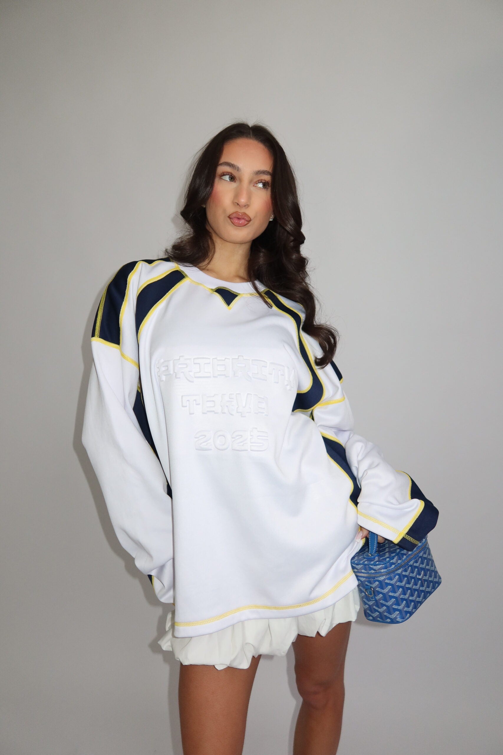 Priority - Longsleeve Tokyo wit