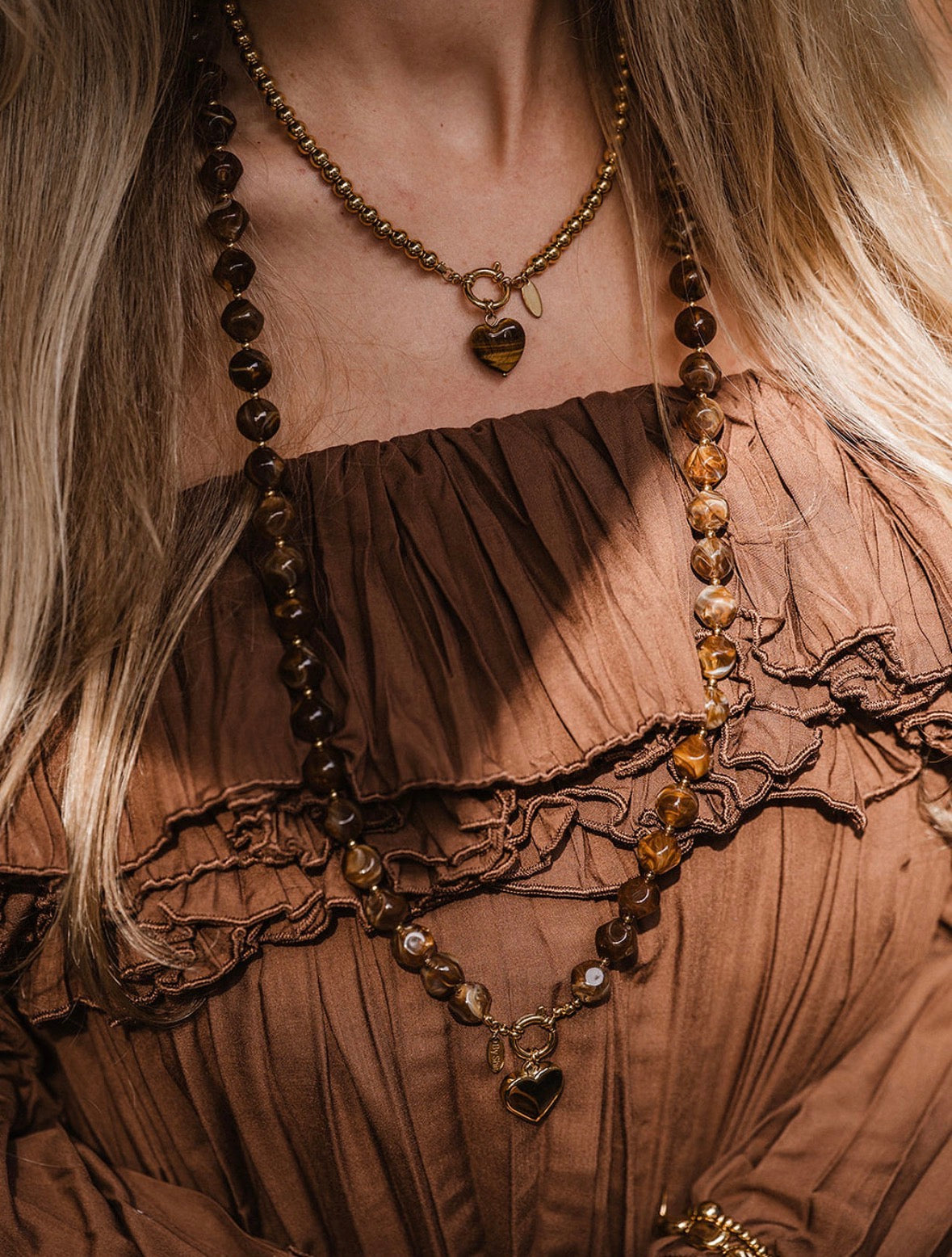 By Shir | exclusieve kralen ketting bohemian bruin lang