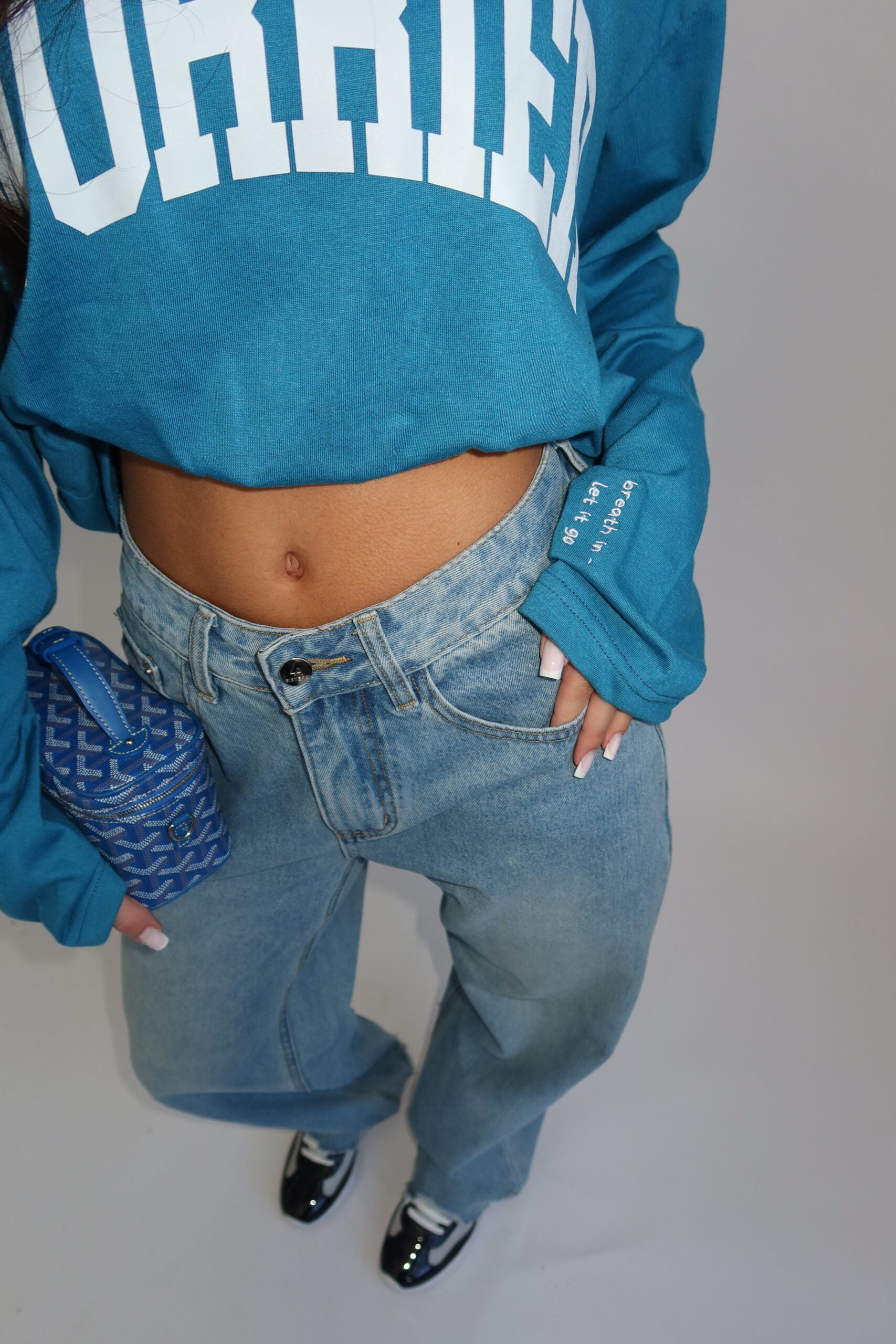 PRIORITY - WORRIER LONGSLEEVE BLAUW