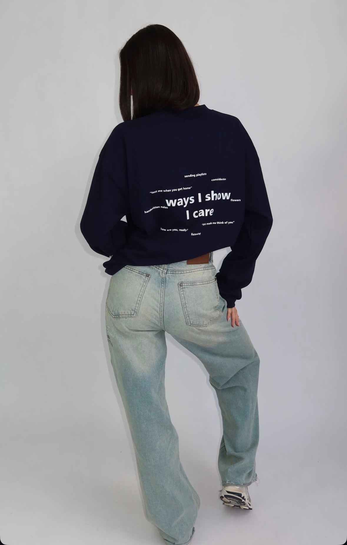 Priority - back print longsleeve navy pre order